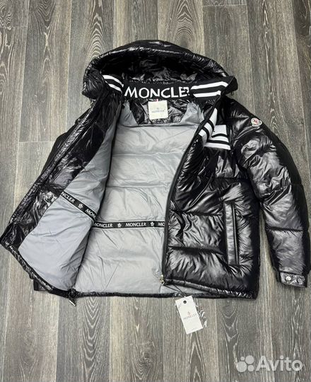 Мужская зимняя куртка moncler