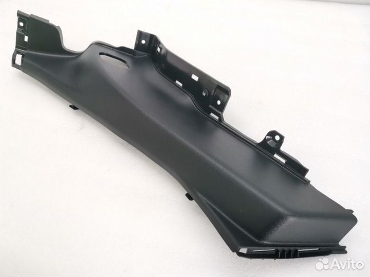 Обшивка стойки задняя левая Kia Rio 4 1.6 2021