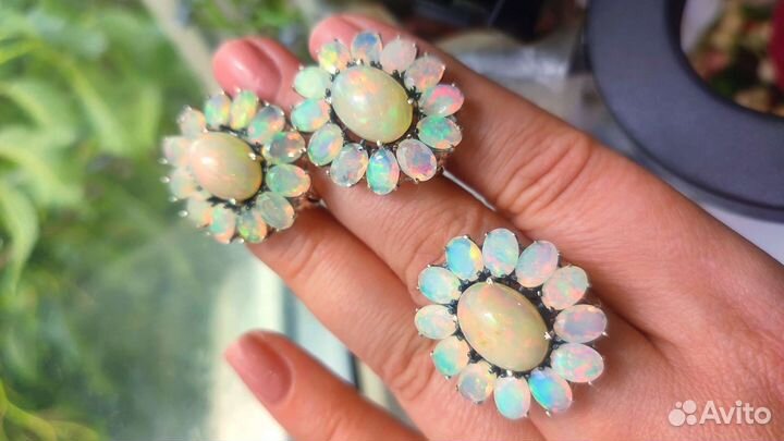 Люкс комплект с опалами Эфиопия 29,6ct 19,5р-р 925