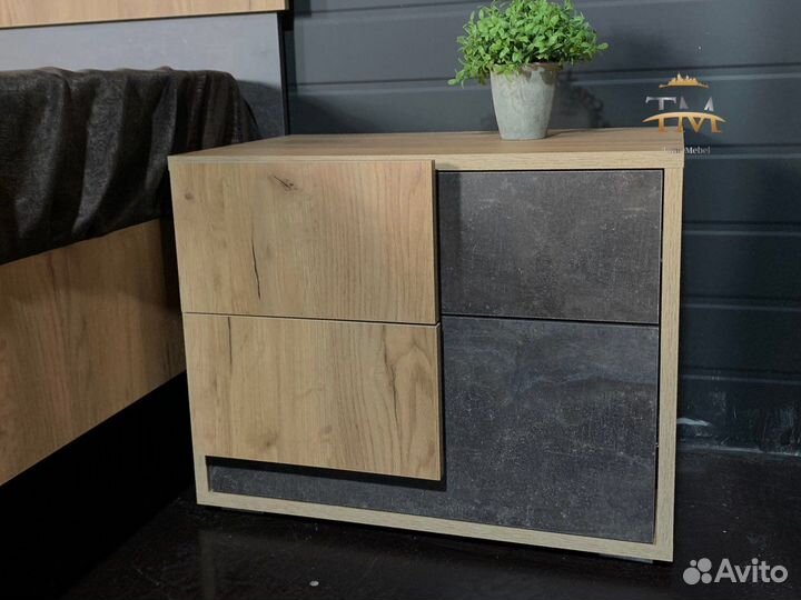 Тумба прикроватная