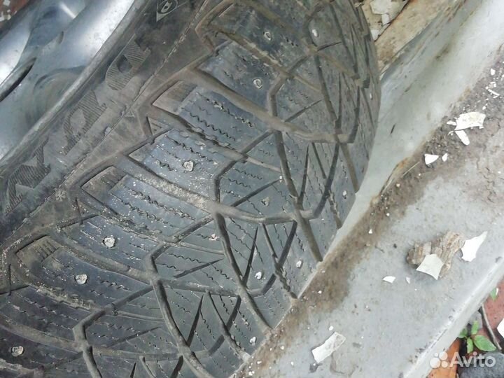 Dunlop ES801 195/65 R15