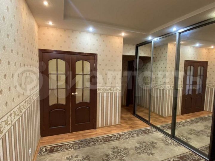 3-к. квартира, 73,7 м², 1/9 эт.