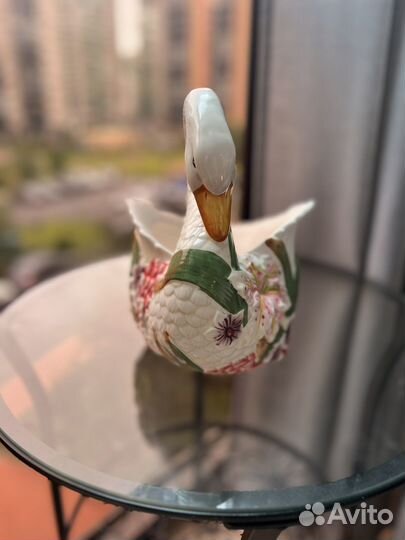 Ваза для фруктов Лебедь керамическая