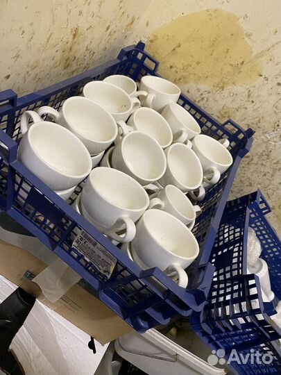 Чашки кофейные и блюдца