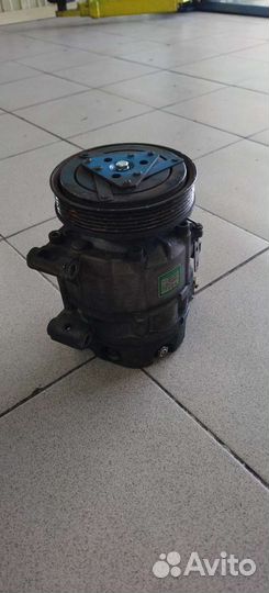 Компрессор кондиционера nissan