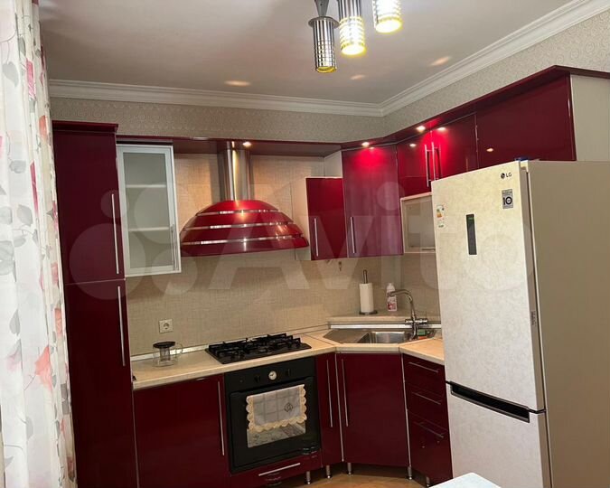 2-к. квартира, 65 м², 4/6 эт.