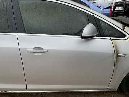 Передняя правая дверь Opel Astra J