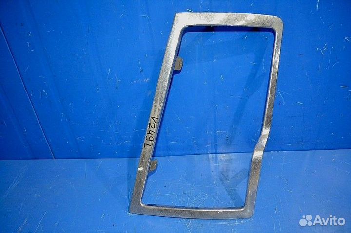 Накладка фары, левая volvo FH16 (01.93)