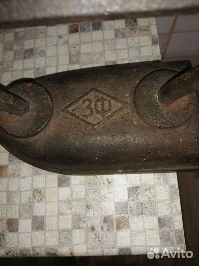 Старый утюг