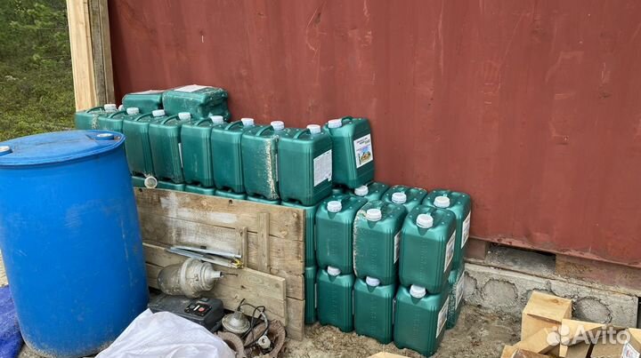 Канистры пластиковые 10 л