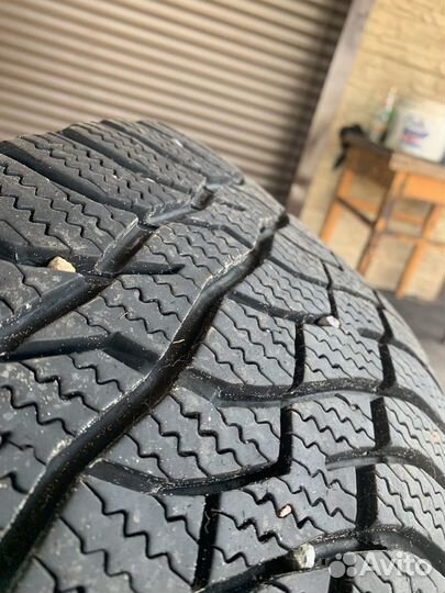 Viatti Bosco S/T V-526 235/60 R18