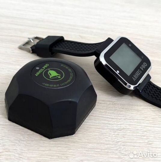 Кнопка вызова официанта персонала и часы Практик