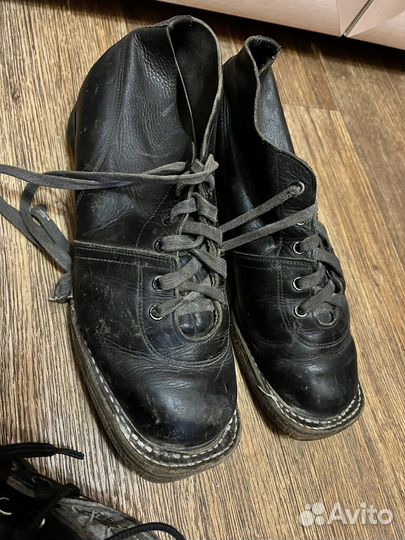 Лыжные ботинки