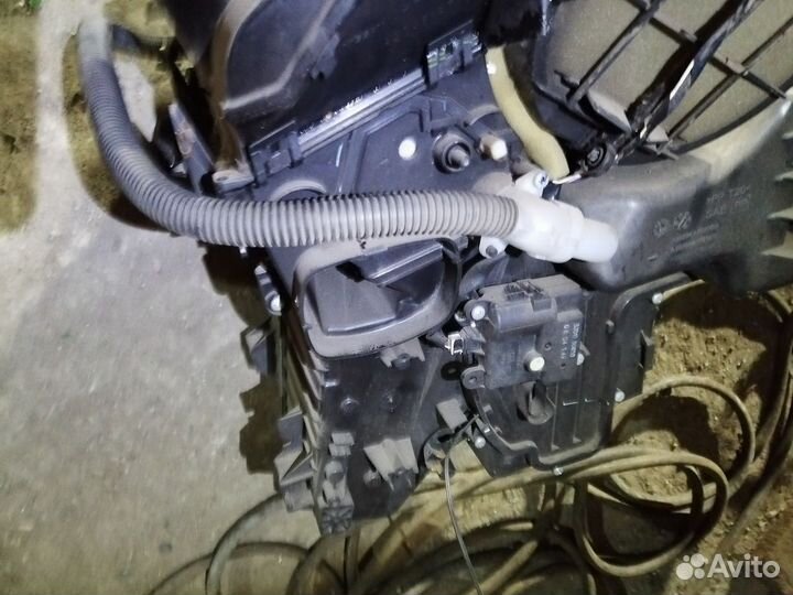 Корпус отопителя печки Nissan Qashqai J10