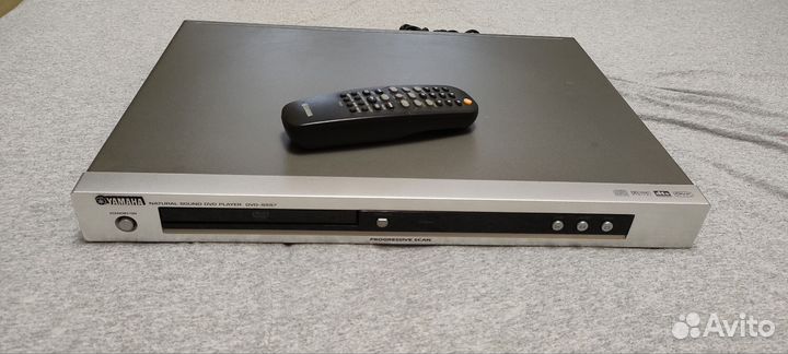 DVD плеер Yamaha dvd-s557