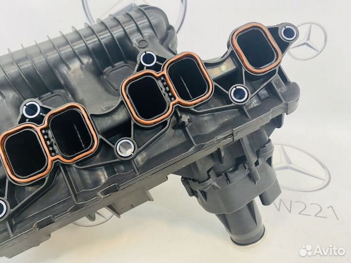 Впускной коллектор Mercedes M271.860
