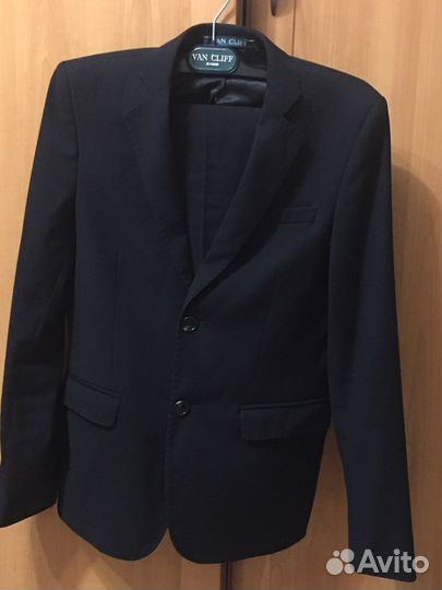 Школьный костюм