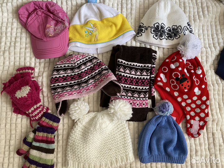 Пакет шапок на девочку 2-6 лет