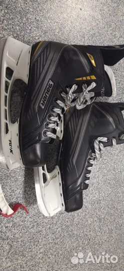 Продам коньки взрослые размер 10D