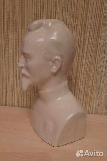 Бюст Дзержинского