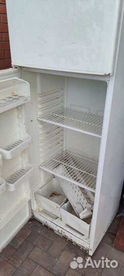 Холодильник Stinol