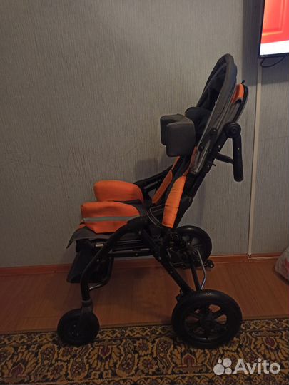 Инвалидная коляска новая