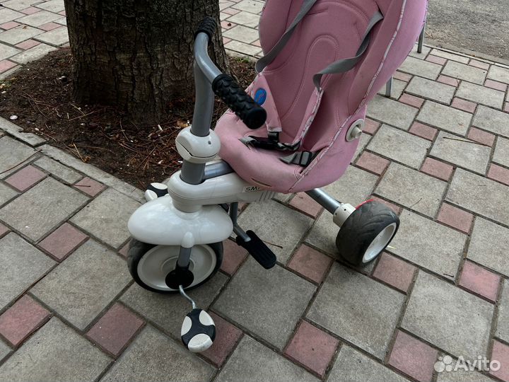 Трехколесный велосипед Smart Trike с ручным управл