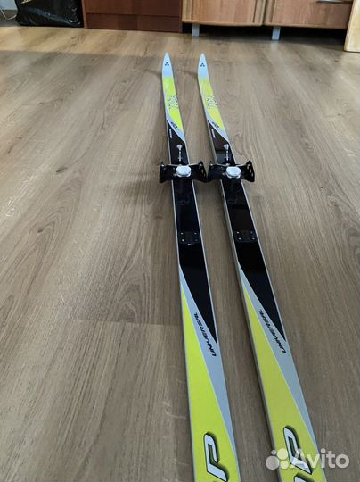 Беговые лыжи