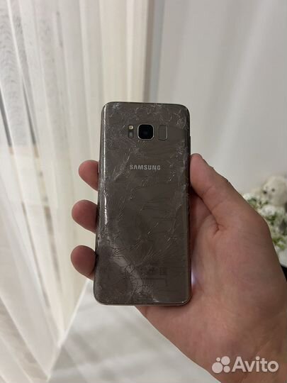 Samsung Galaxy S8, 4/64 ГБ