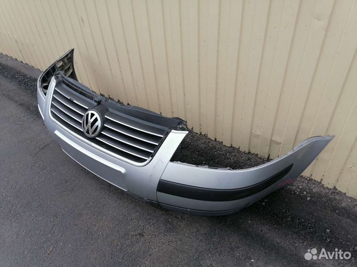 Бампер передний VW Passat B5+, 2001-05 г.в