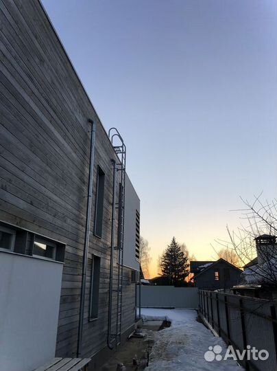 Изготовить лестницу на крышу дома из металла