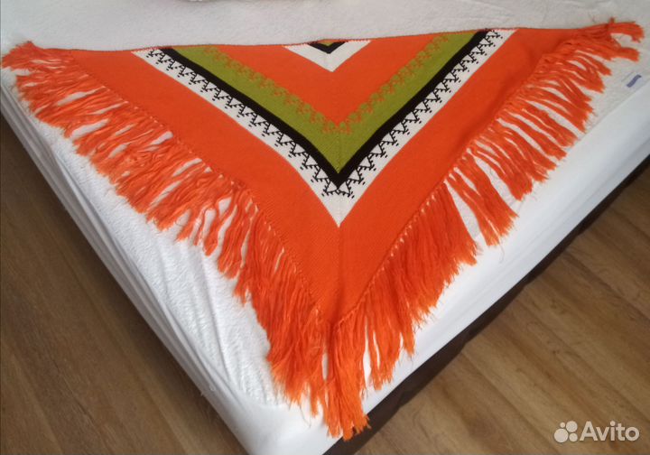 Косынка ГДР (шаль, платок)