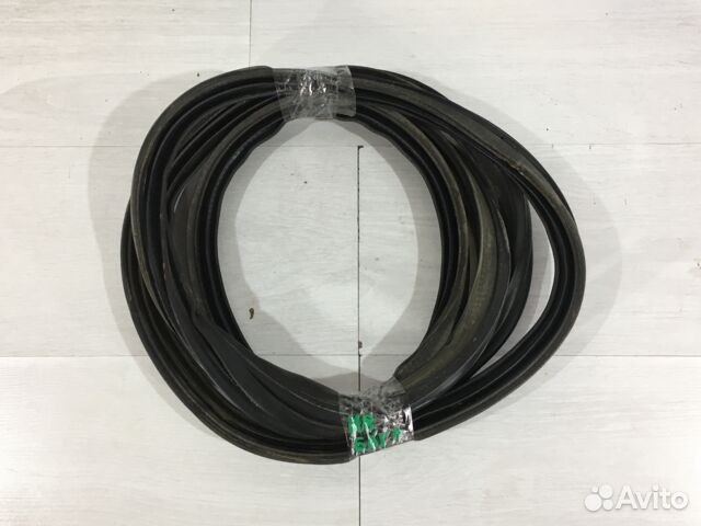 Уплотнитель багажника nissan qashqai J10 2.0 ат