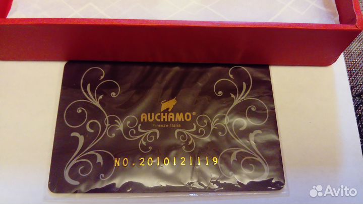 Коробочка Auchamo с дисконтой картой