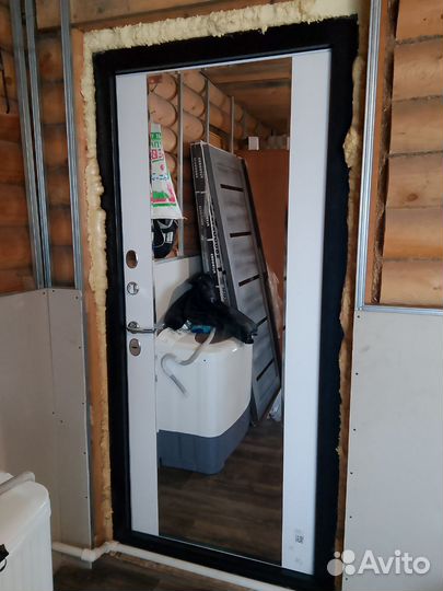 Дверь для частного сектора