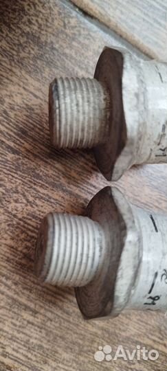 Высокочастотный тиристор тч 63 -10 - 364