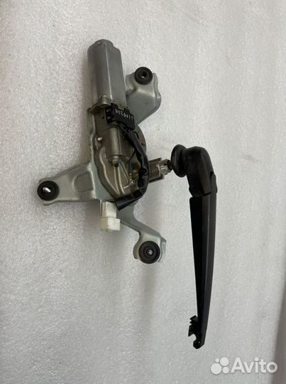 Дворник крышки багажника Kia Rio3 хэтчбек