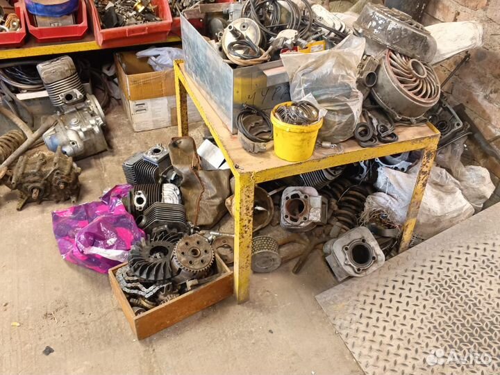 Запчасти на мотороллер муравей