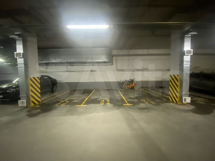 Машиноместо