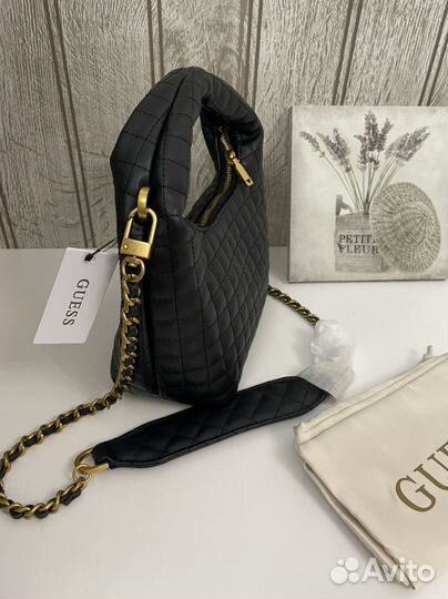 Сумка Guess hobo оригинал новая