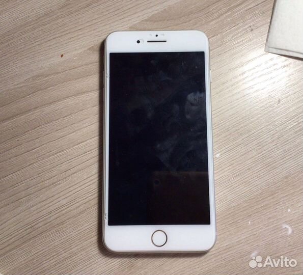 iPhone 8 Plus, 256 ГБ