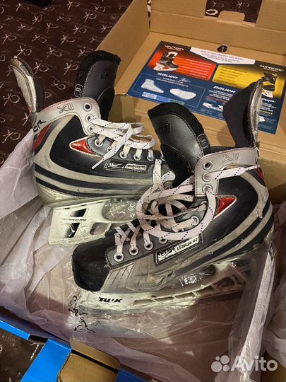 Хоккейные коньки bauer