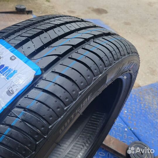 Hilo Vantage XU1 215/45 R17 91W