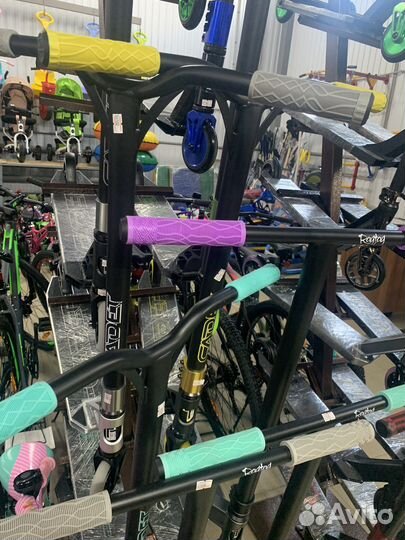 Трюковой самокат со складов Wildberries