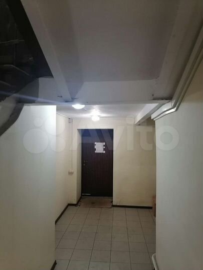 Здание, 1112 м²