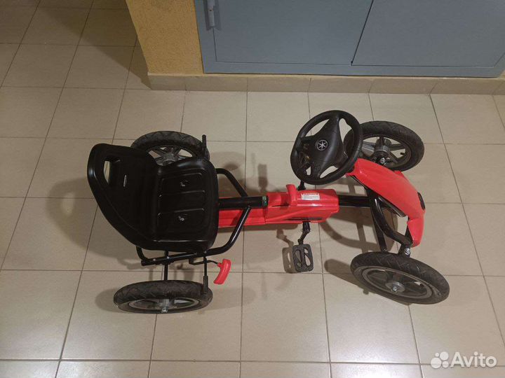 Детский веломобиль