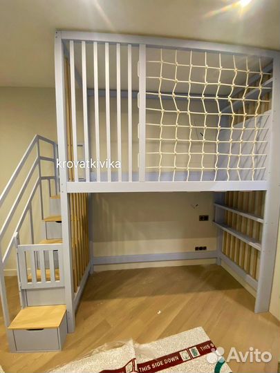 Детская кровать чердак домик из массива