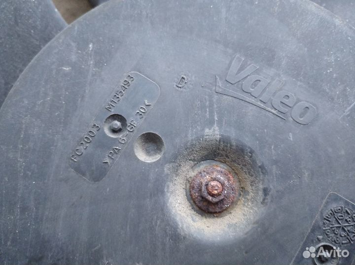 Вентилятор охлаждения Renault Scenic 2009-2012