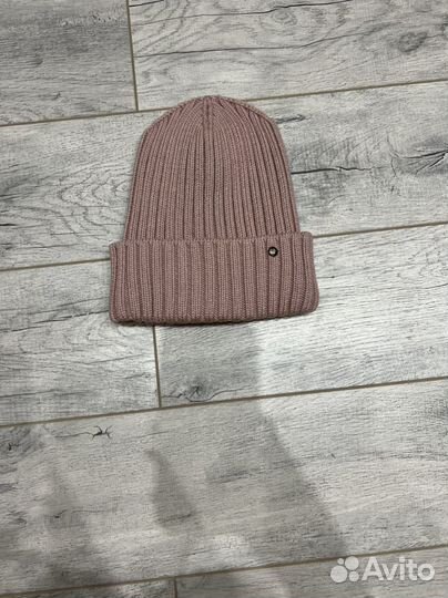 Шапки зимние женские