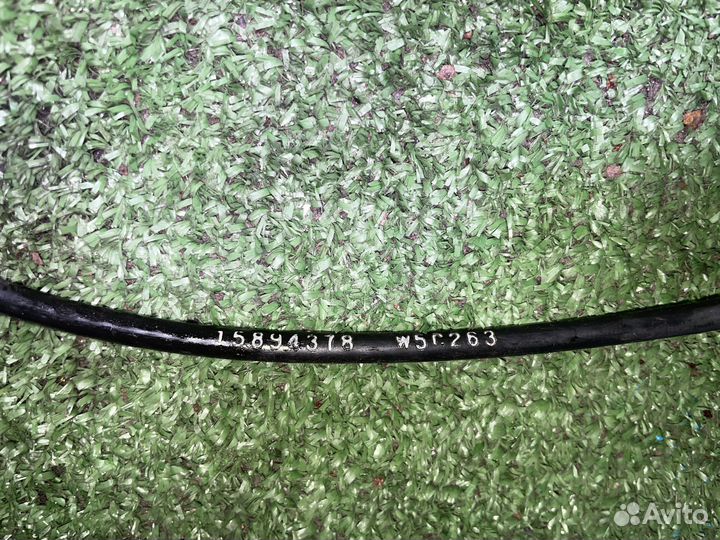 Замок капота в сборе Cadillac Escalade GMT900